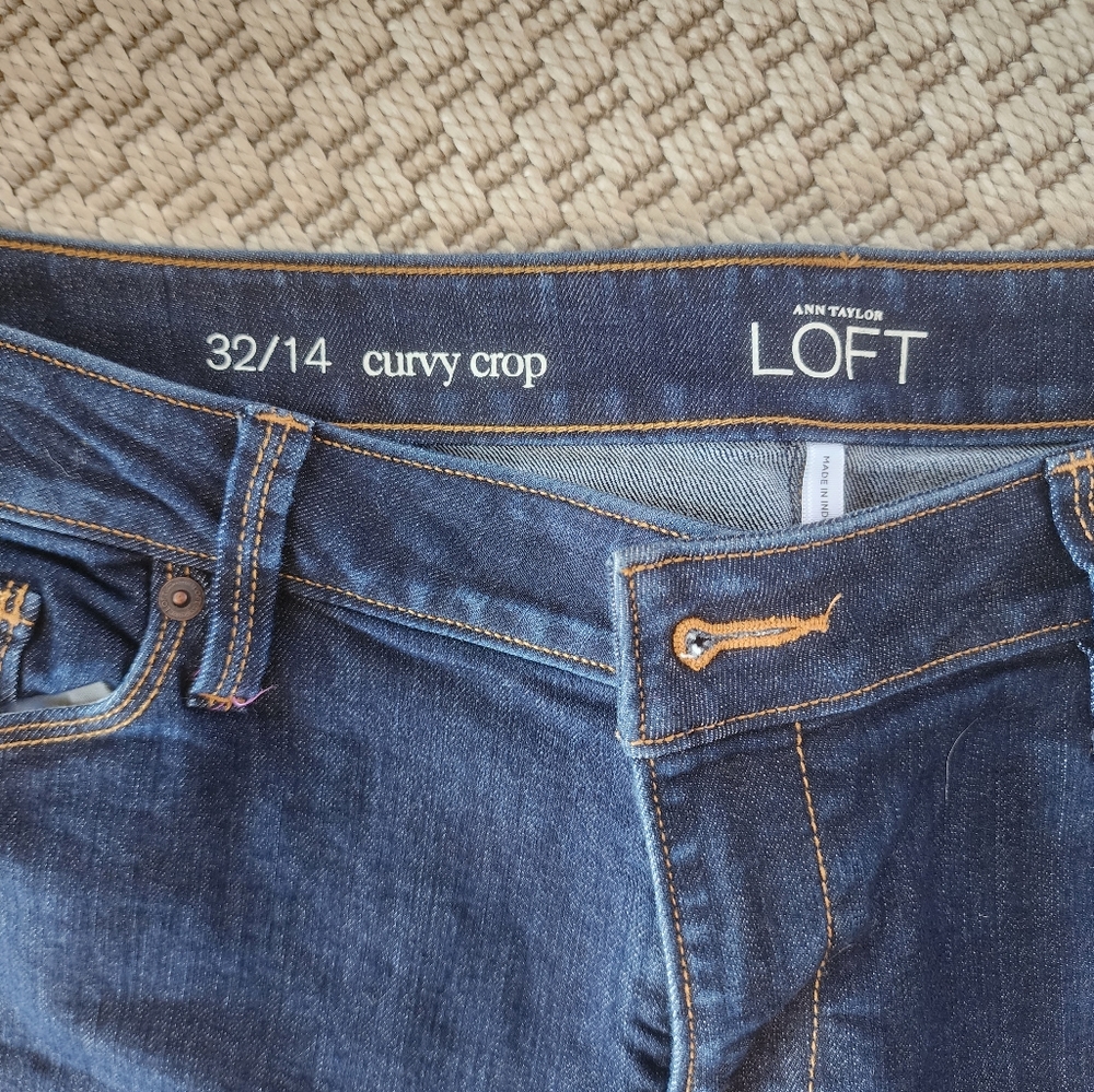 LOFT curvy crop Jean's Size 32/14